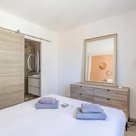 Exceptional Air-conditioned Flat In Daire *